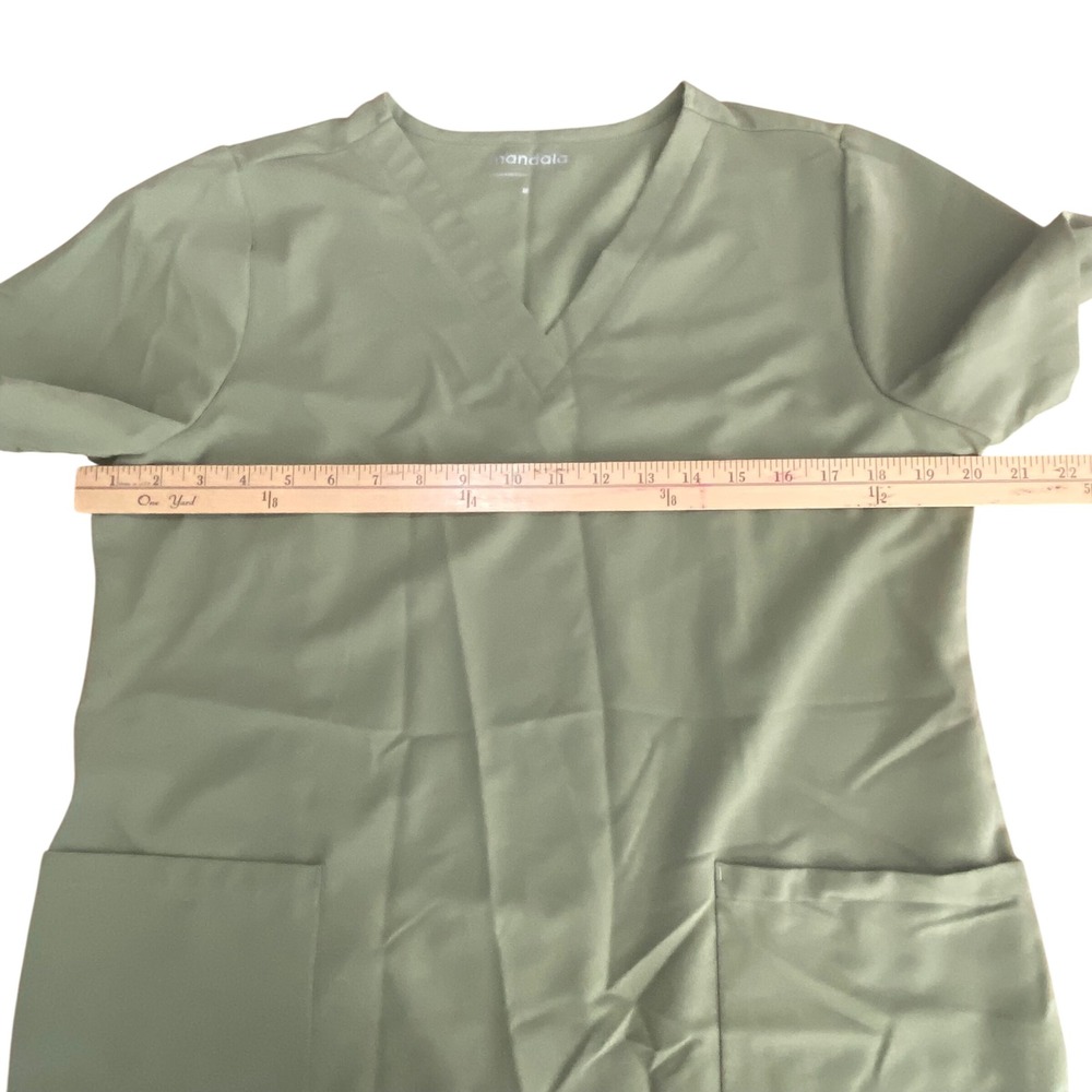 Mandala Equa-Tek Scrub Top Olive Green V-Neck Short Sleeve SAWT2-M Women's Med